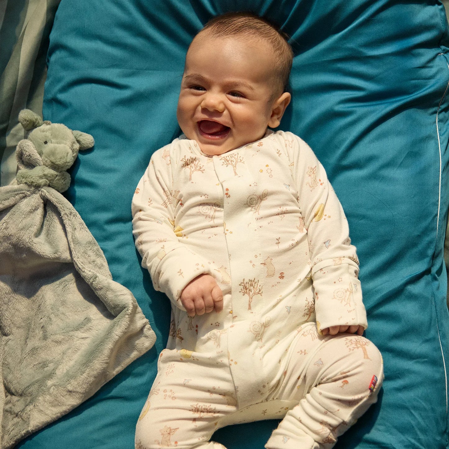 Bedtime Rhymes Magnetic Convertible Coverall
