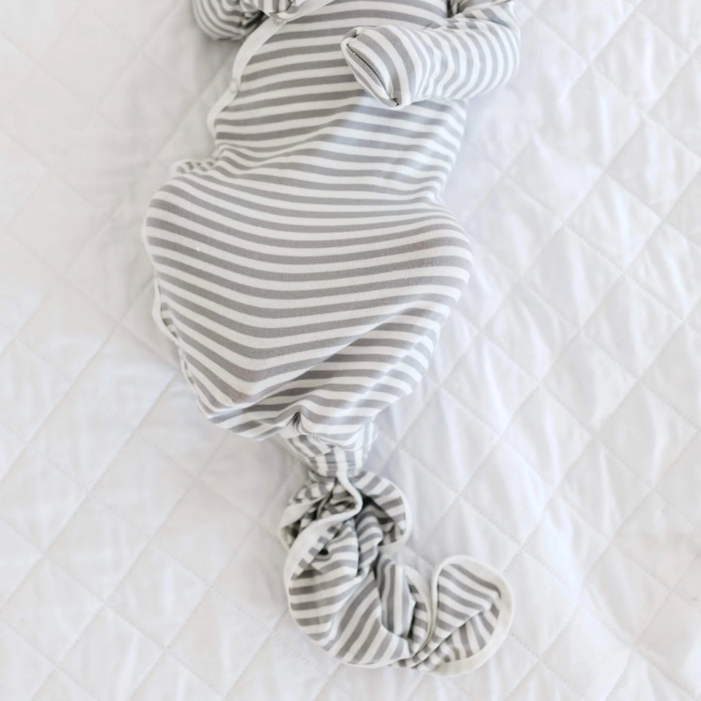 Newborn Knotted Gown Everest