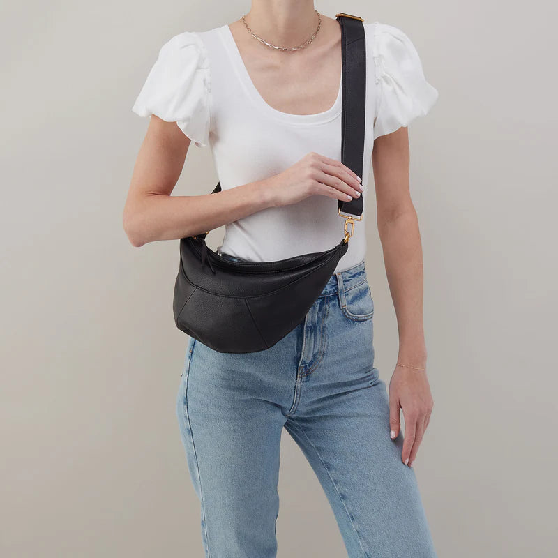 Carmen Sling Black