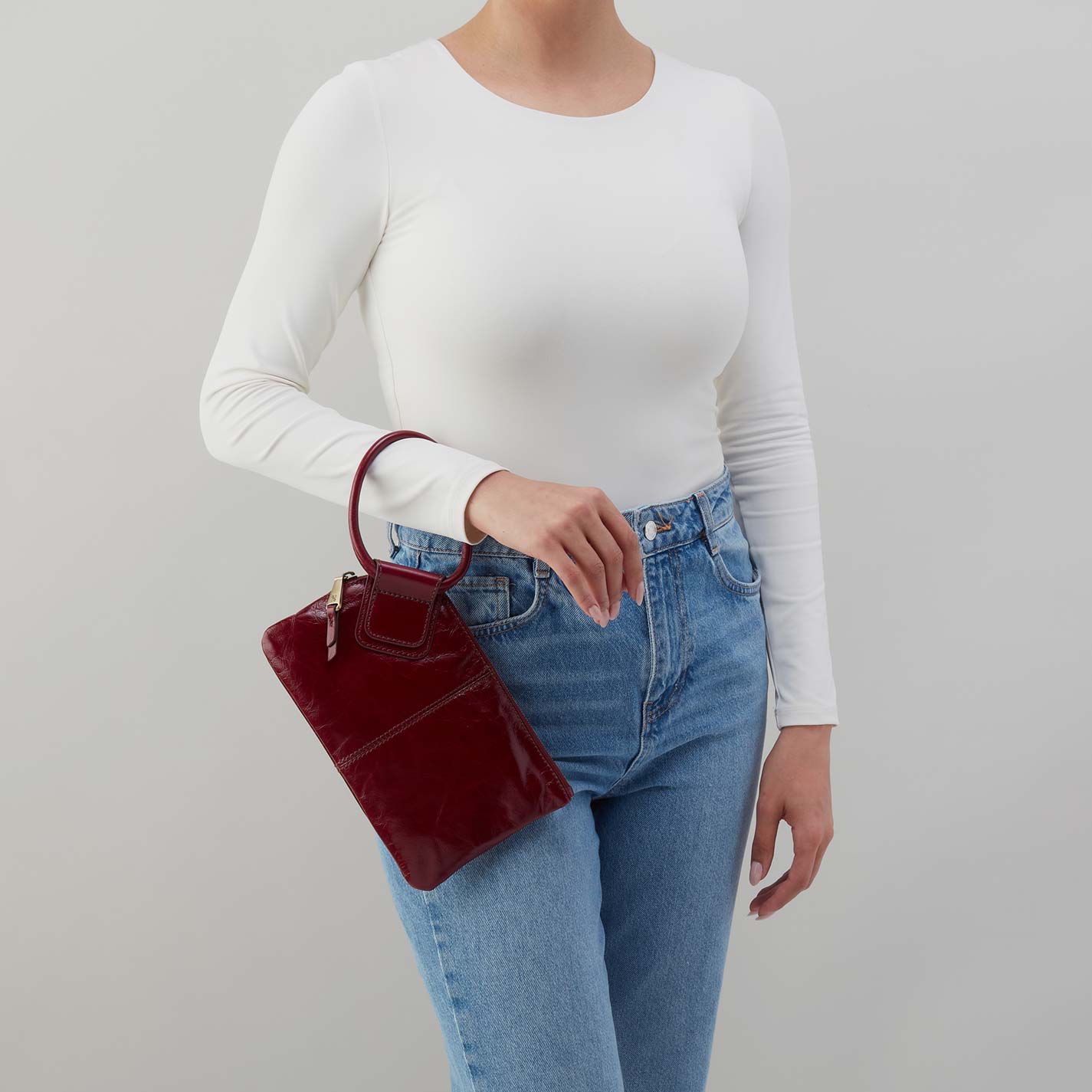 Sable Wristlet Saddleberry