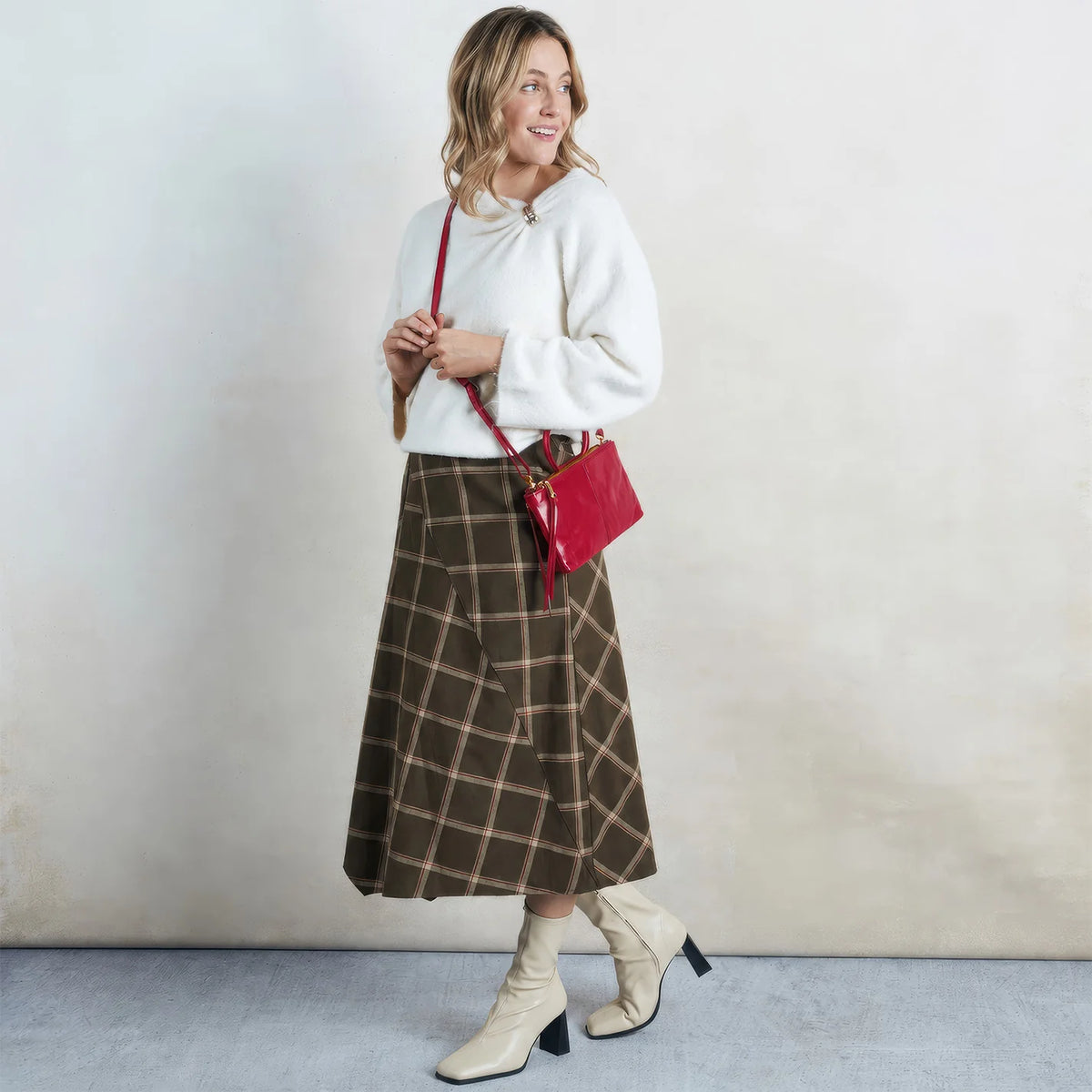 Sable Crossbody True Red