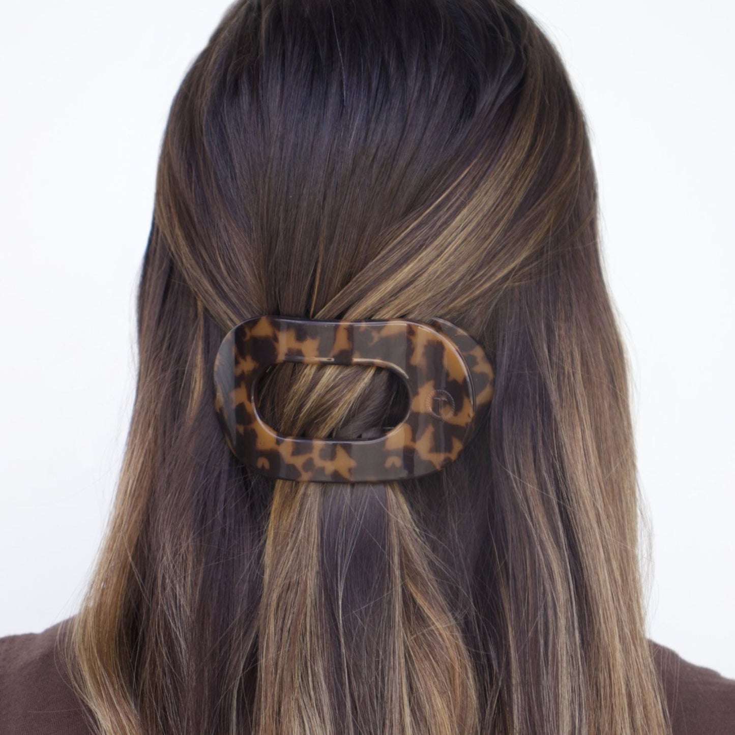 Teleties Medium Flat Round Clip Tortoise