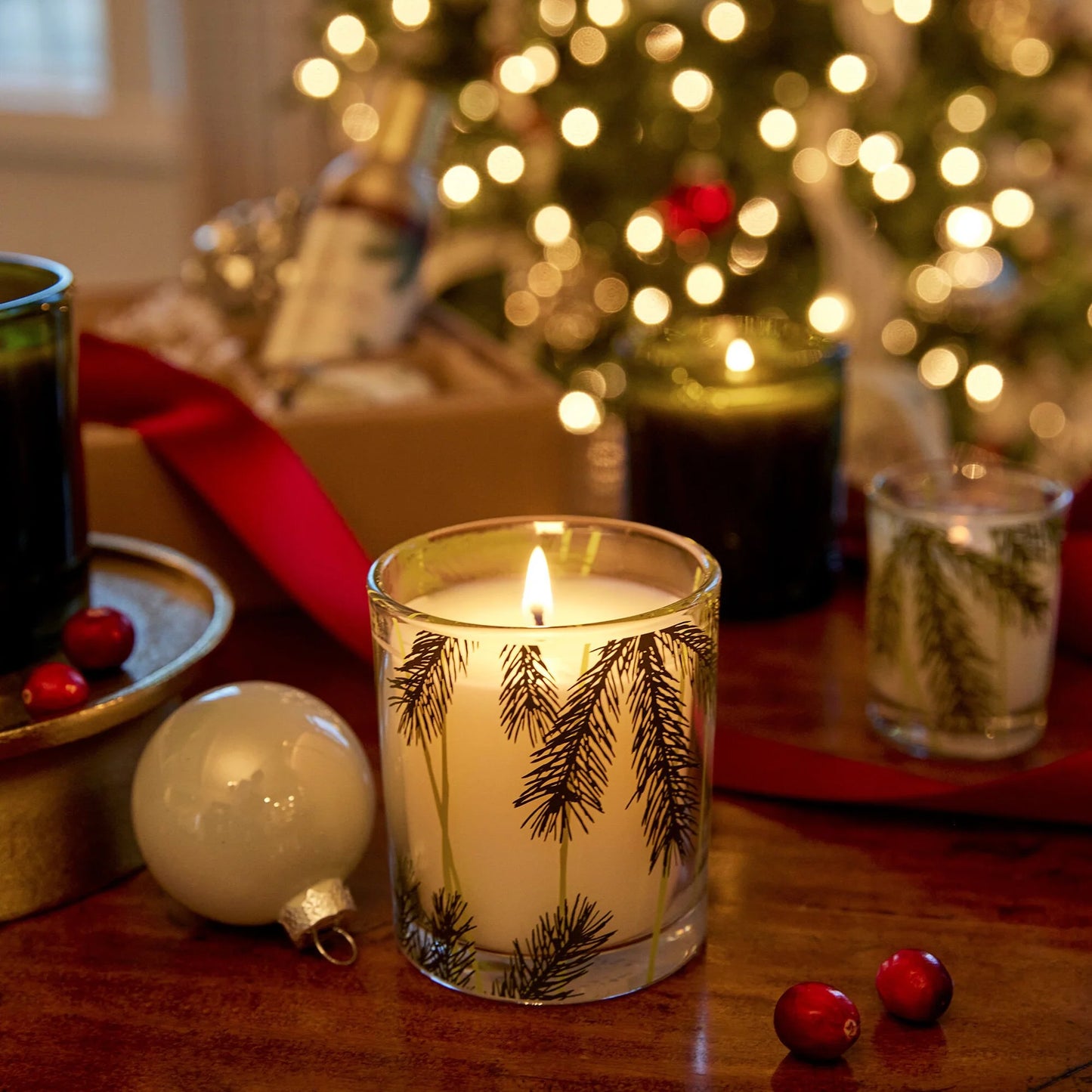 Frasier Fir 6.5oz Poured Candle Pine Needle Design