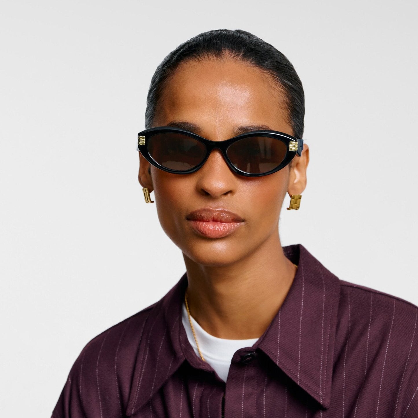 Bordeaux Slim Oval Sunglasses in Black