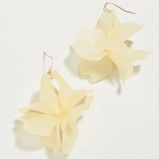 Petal Toss Earrings Cream