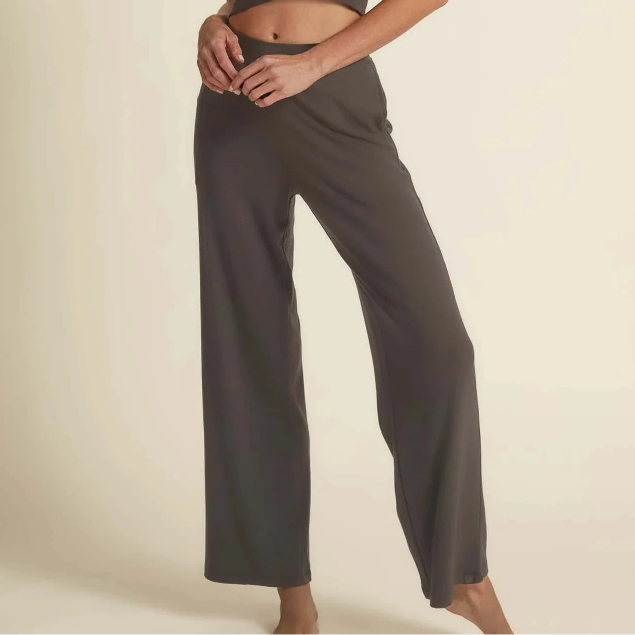 Straight Leg Pant Soft Grey