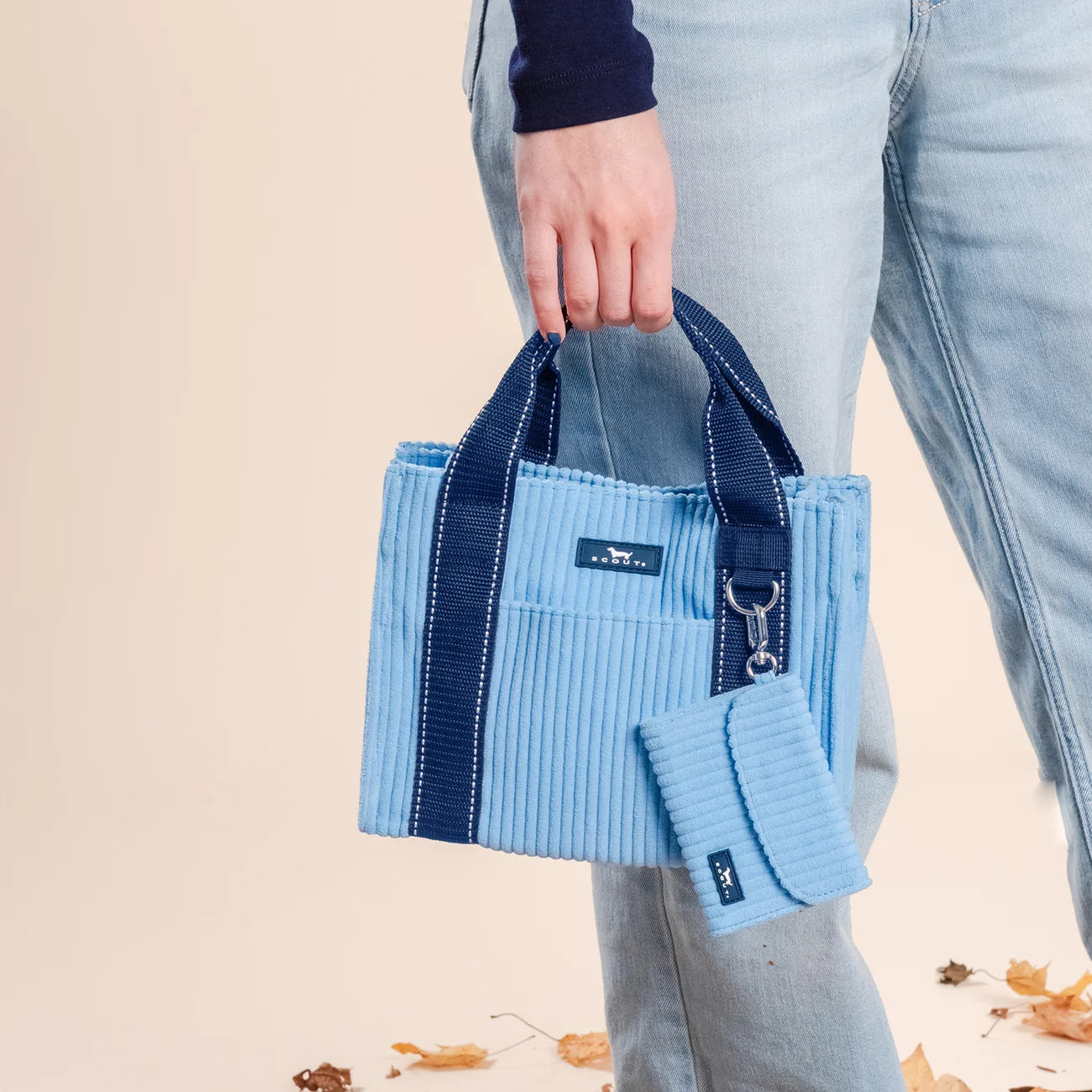 Scout Grab and Go Perry Corduroy X-Small Crossbody