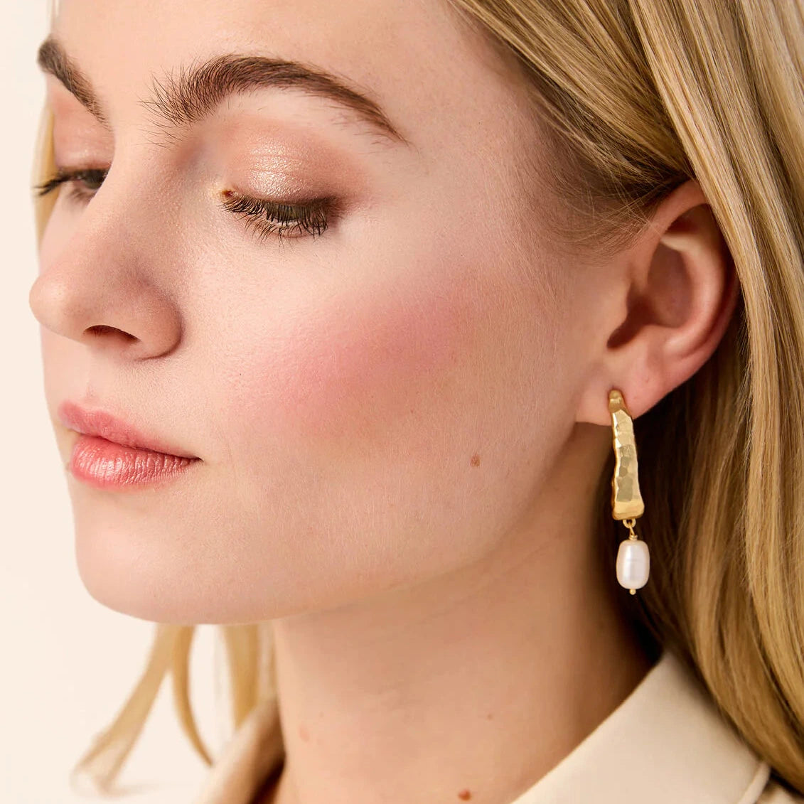 Tumbled Hoop Earrings Pearl