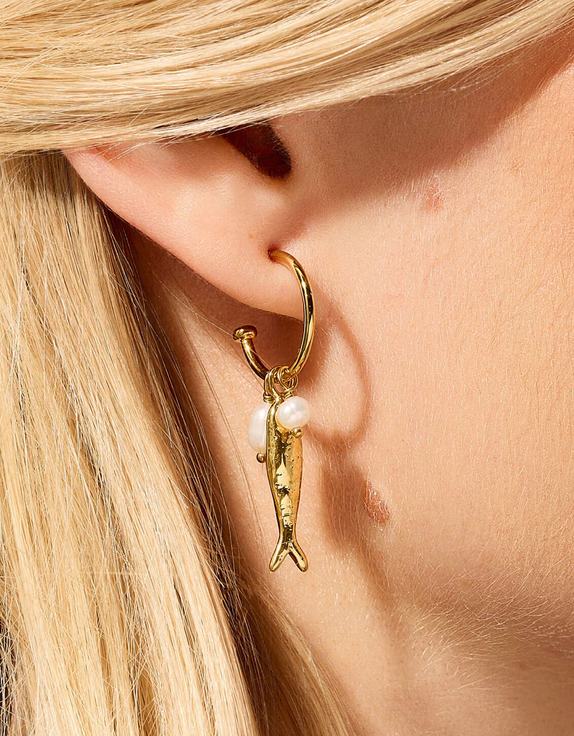 Sardines Convertible Hoop Earrings Gold