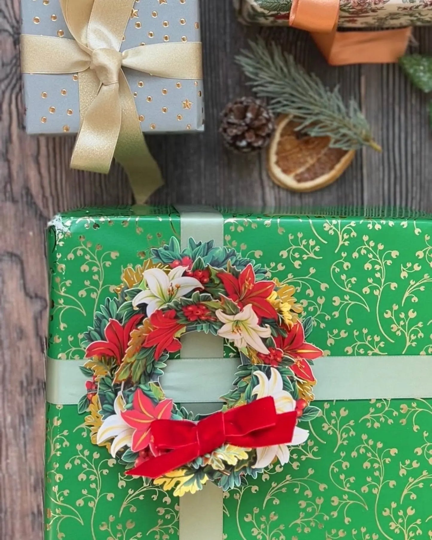 Mini Winter Joy Wreath Pop-up Card
