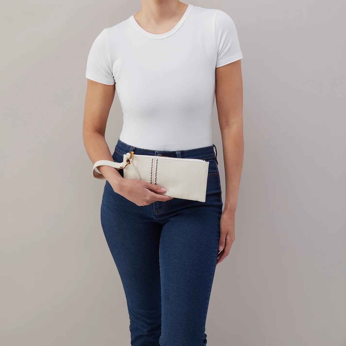 Vida Wristlet Coastal Cloud