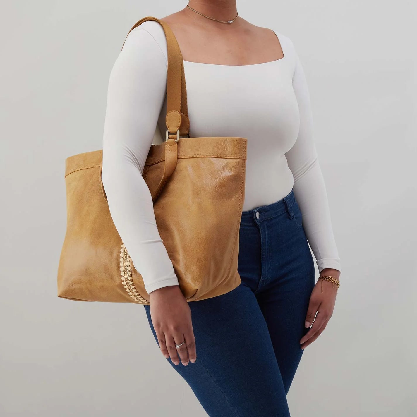 Romy Max Tote Whiskey