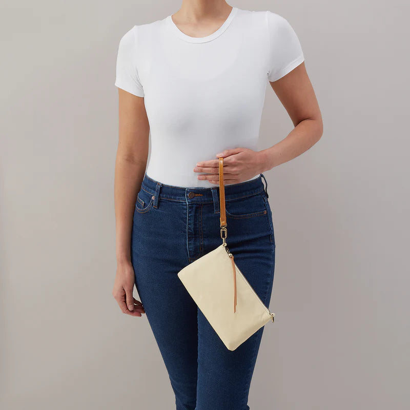 Darcy Crossbody Butter Yellow