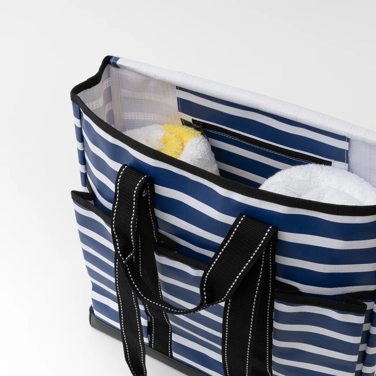 Scout Rocket Pocket Lawn and Order Tote