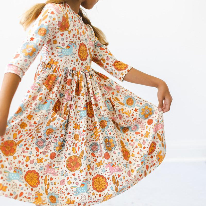 Retro Unicorns 3/4 Sleeve Pocket Twirl Dress