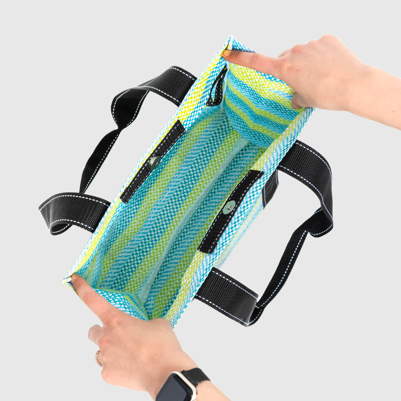 Scout Grab and Go Tote Hawaiian Breeze