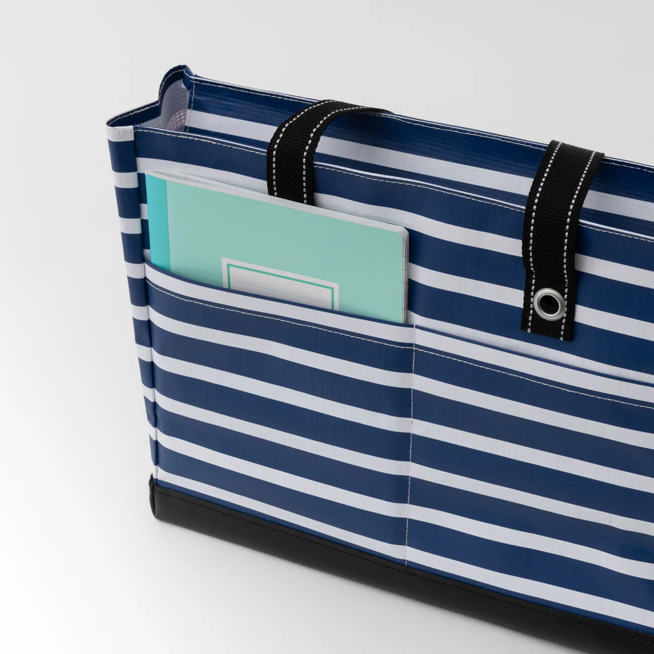 Scout Uptown Glamoflauge Pocket Tote