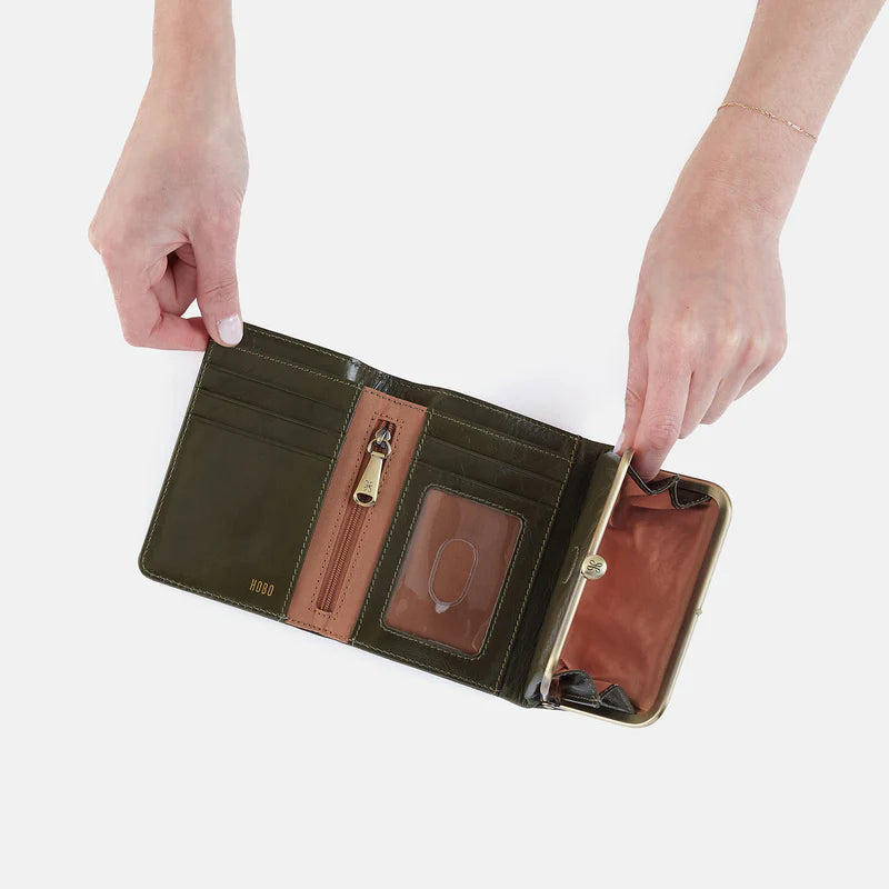 Robin Compact Wallet Deep Moss