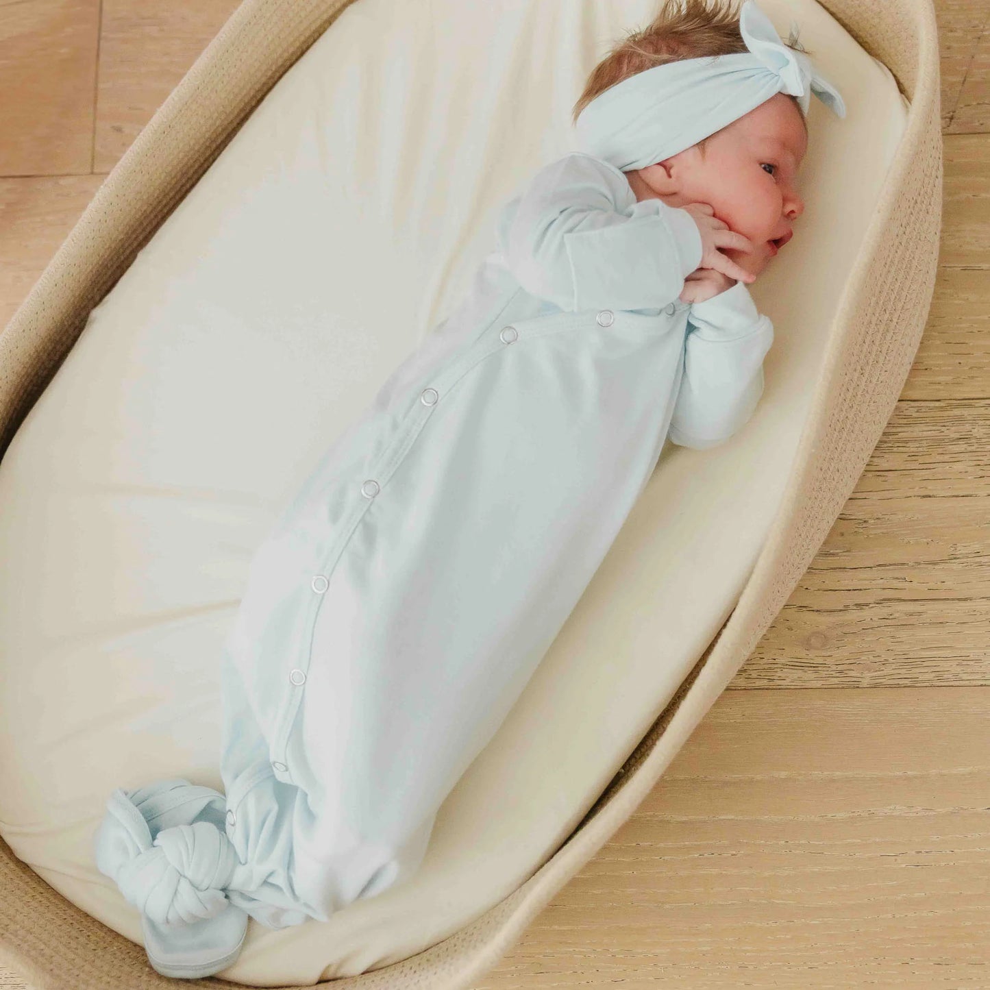 Newborn Knotted Gown Air