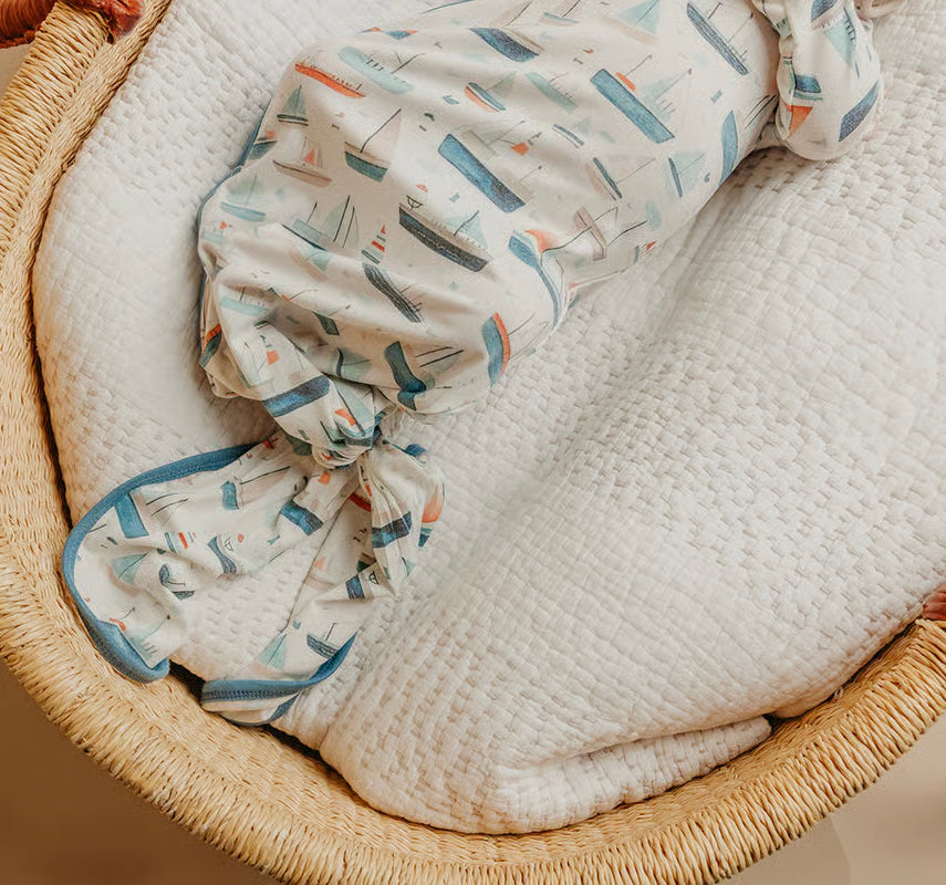 Newborn Knotted Gown Fischer