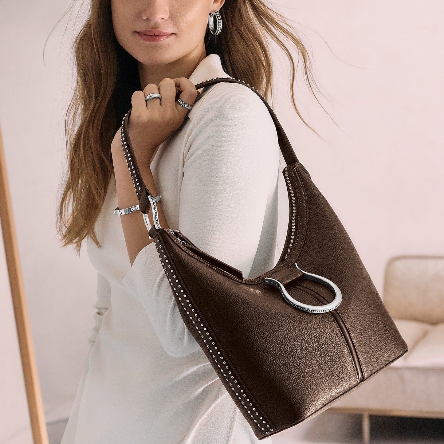Wyatt Shoulderbag