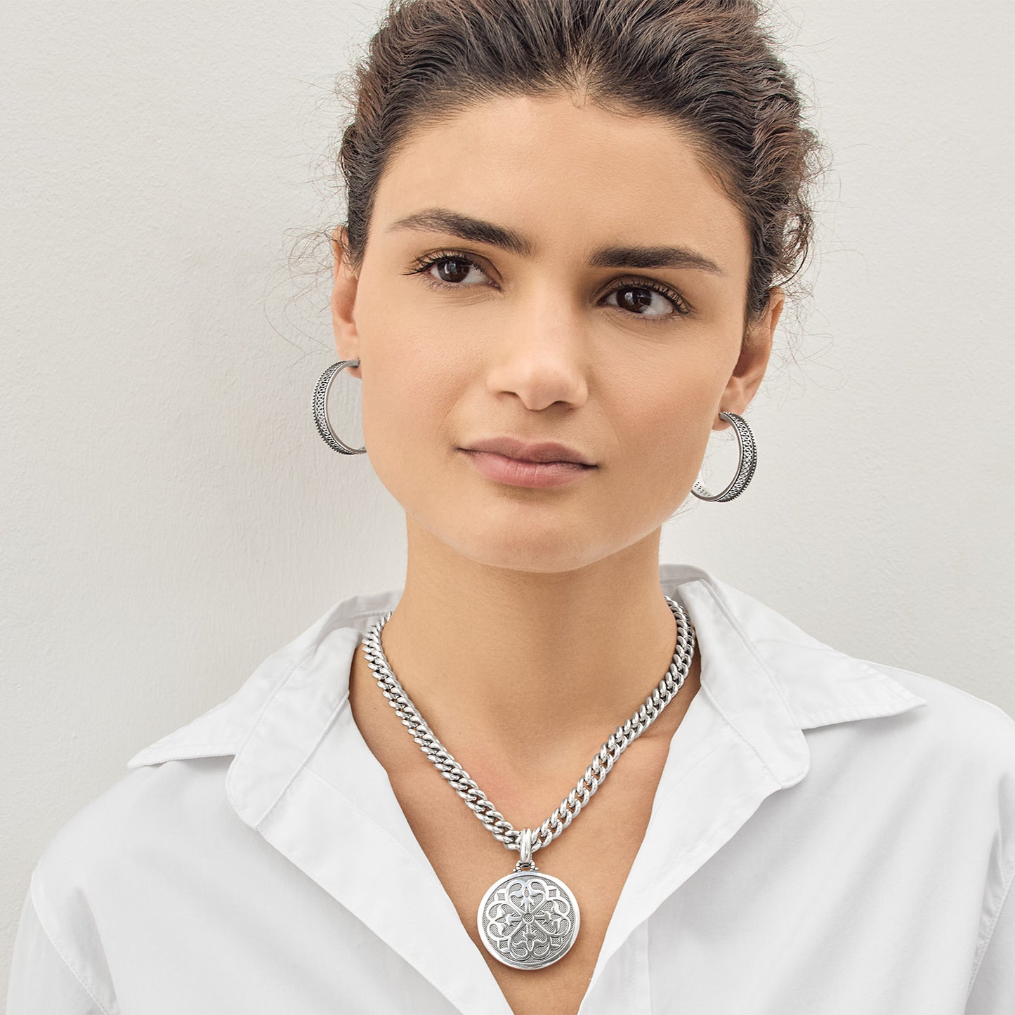 Ferrara Roma Pendant Necklace