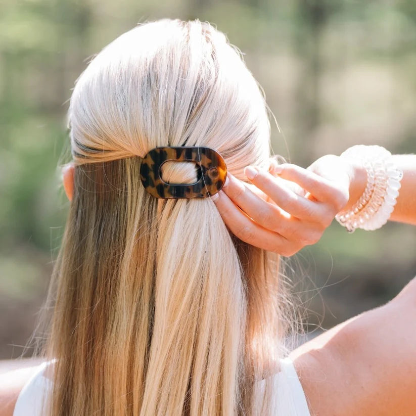 Tortoise Tiny Flat Round Hair Clip